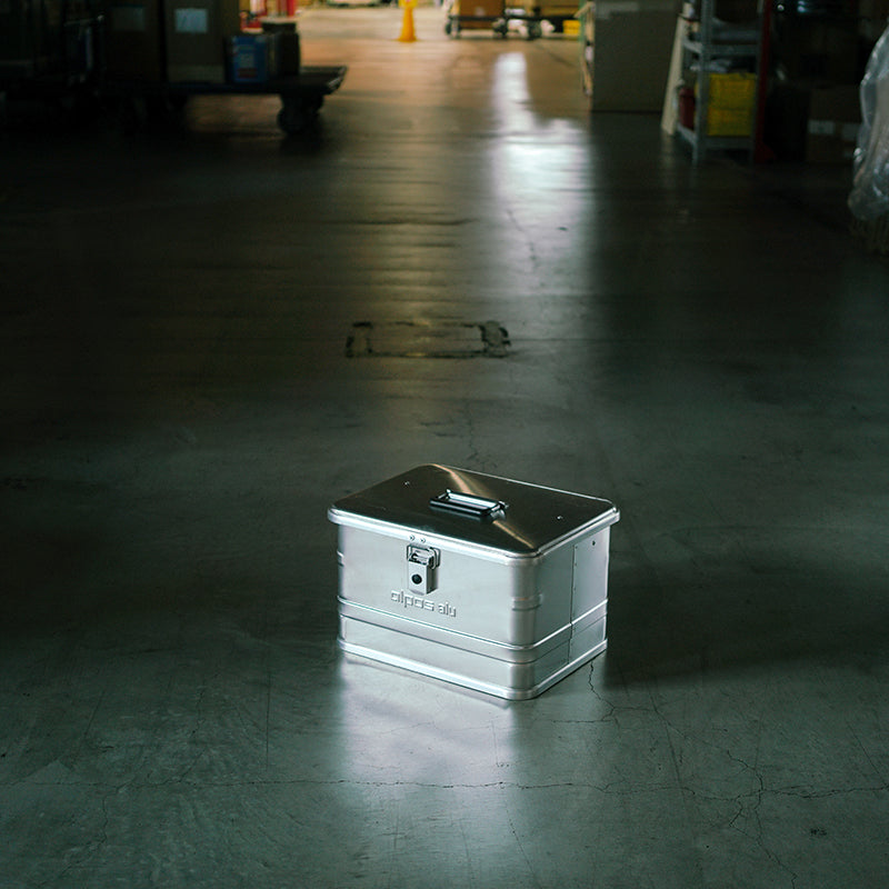 ALPOS ALUMINUM CONTAINER / WITH LID - XS(29L)