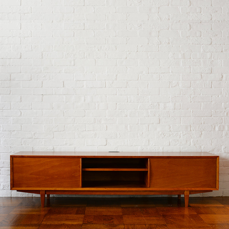 LOW BOARD CABINET - L