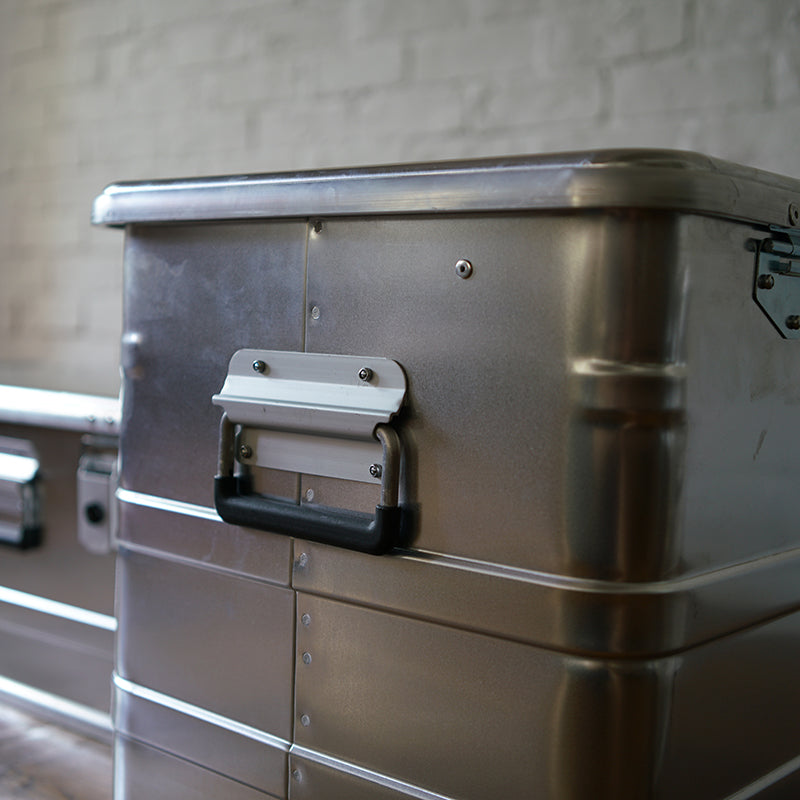 ALPOS ALUMINUM CONTAINER / WITH LID - S(47L)