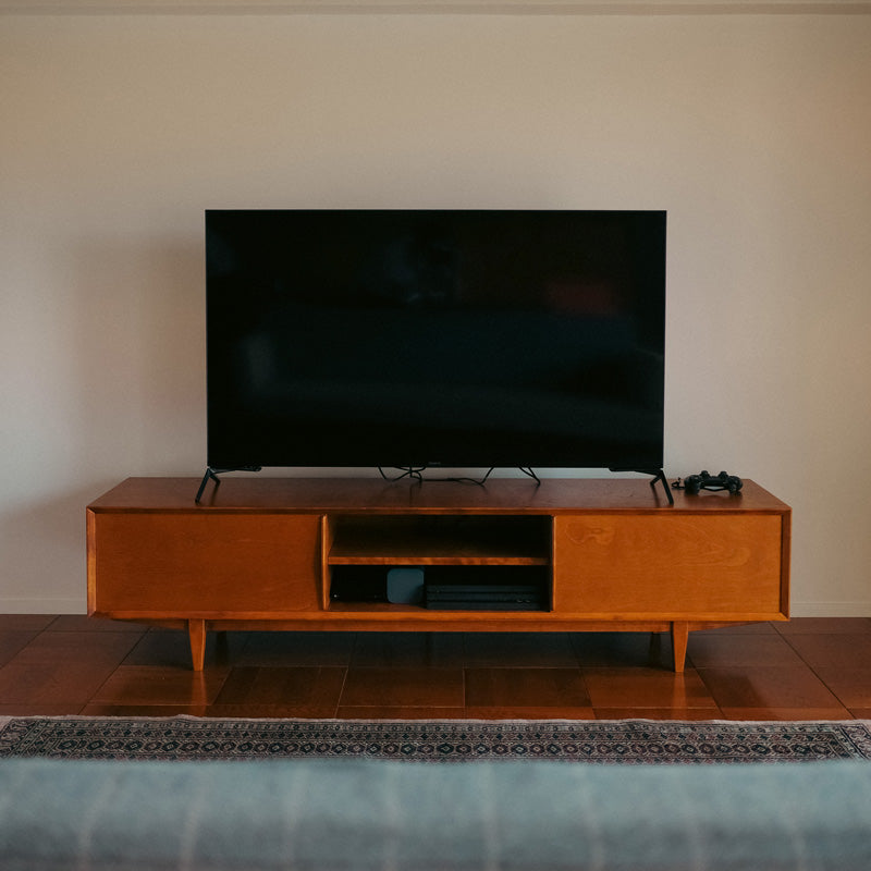 LOW BOARD CABINET - L