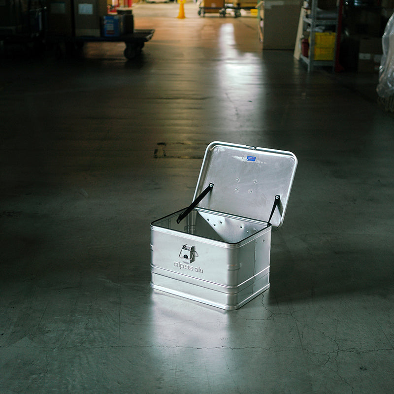 ALPOS ALUMINUM CONTAINER / WITH LID - XS(29L)