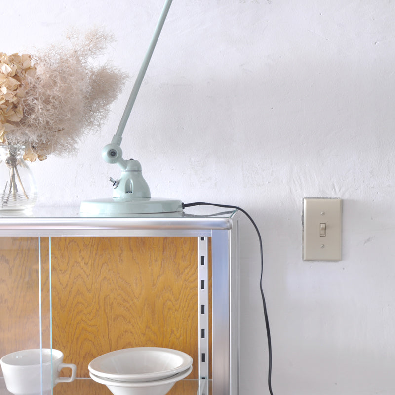 TOGGLE SWITCH PLATE - ALMOND