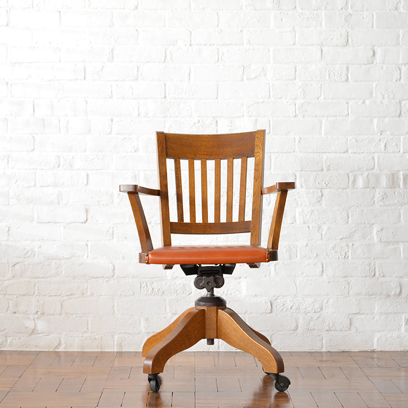 CLERK CHAIR