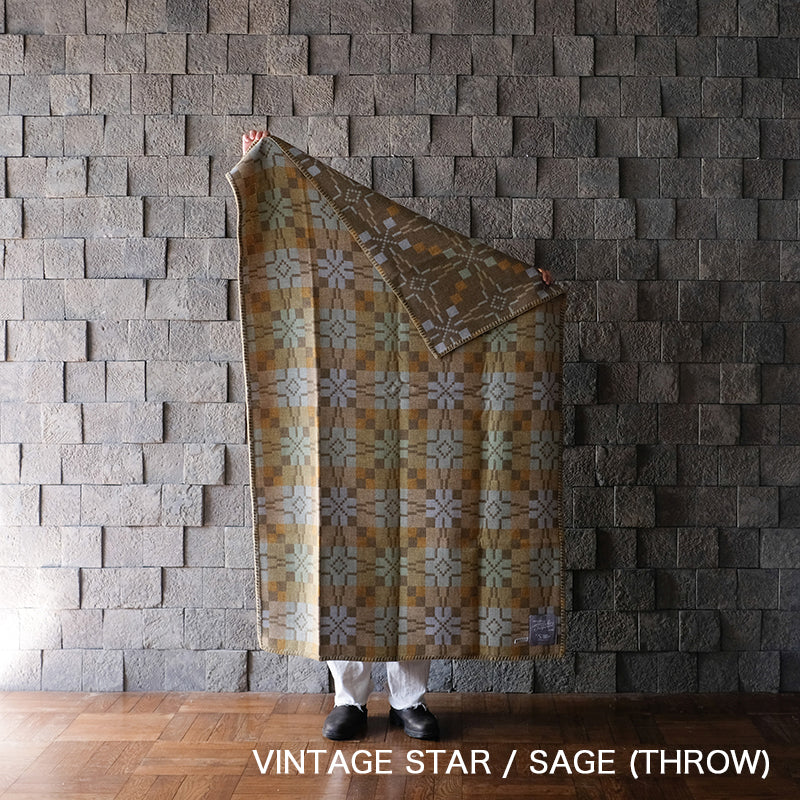 MELIN TREGWYNT BLANKET -VINTAGE STAR Sage