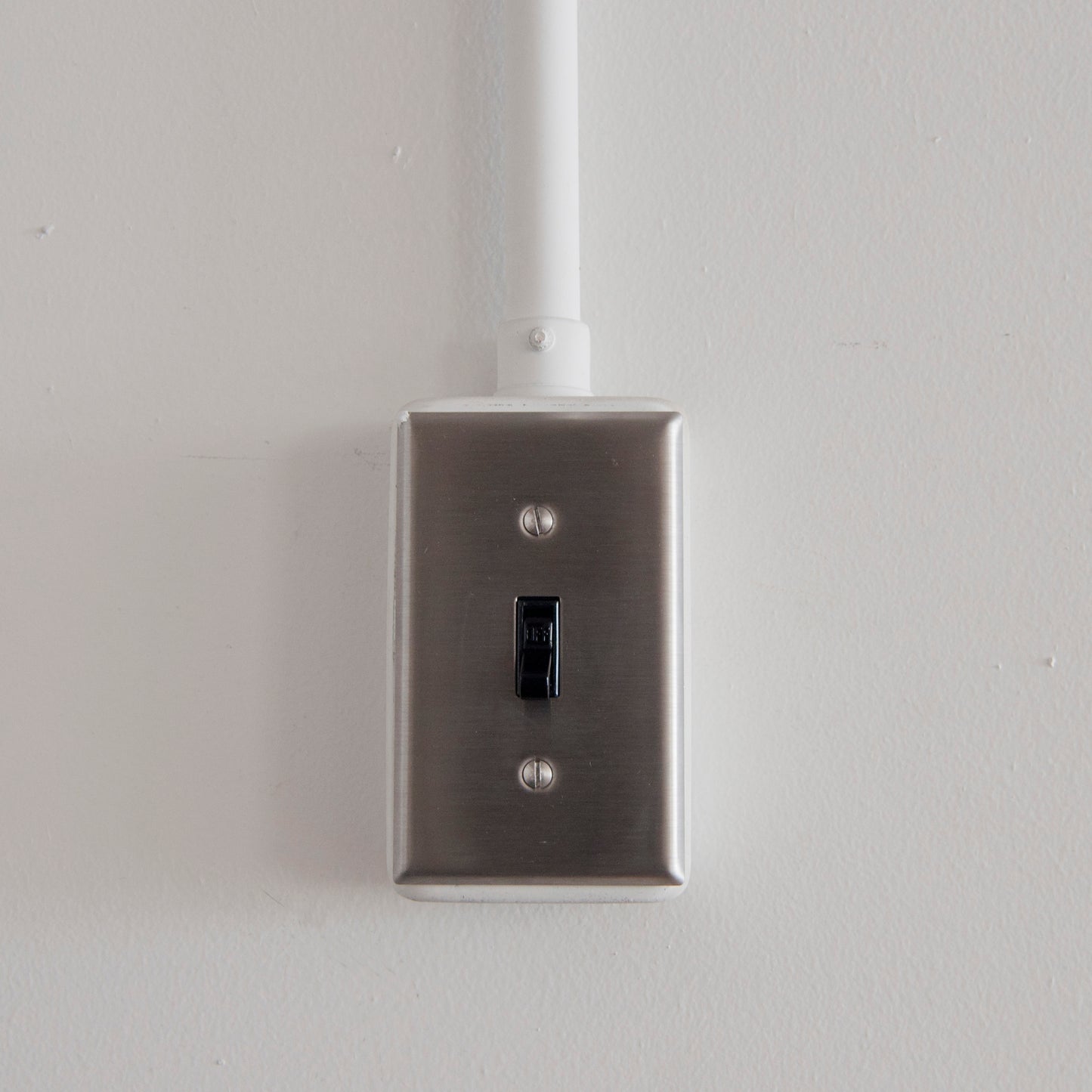TOGGLE SWITCH PLATE - STAINLESS