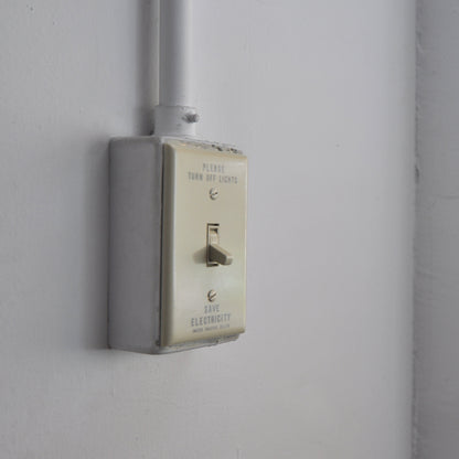 SAVE ENERGY TOGGLE SWITCH PLATE - IVORY