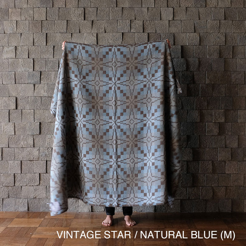 MELIN TREGWYNT BLANKET -VINTAGE STAR Natural Blue