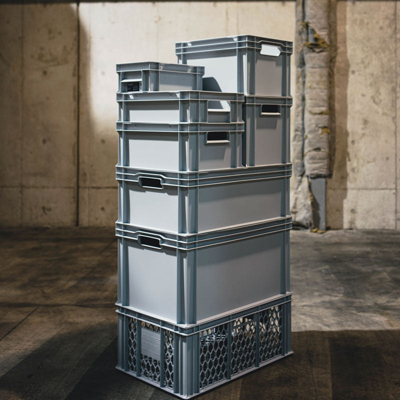 ALUTEC UNIVERSAL BOX - M (26L)