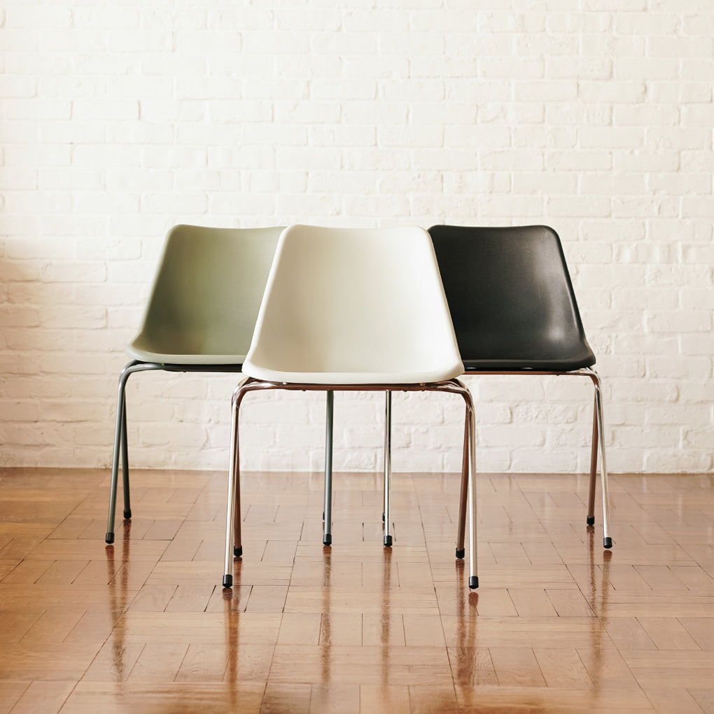 ROBIN DAY POLYSIDE CHAIR / CHROME FRAME – unitedpacifics ROBIN DAY POLYSIDE CHAIR / CHROME FRAME – unitedpacifics
